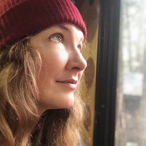 Meet your Posher, Hil